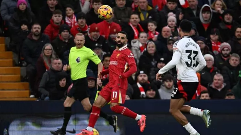 بث مباشر مباراة ليفربول ضد نوتينجهام فورست بالدوري الإنجليزي