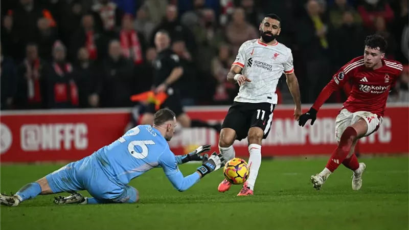 ترتيب الدوري الإنجليزي بعد تعادل ليفربول ومانشستر سيتي وتشيلسي