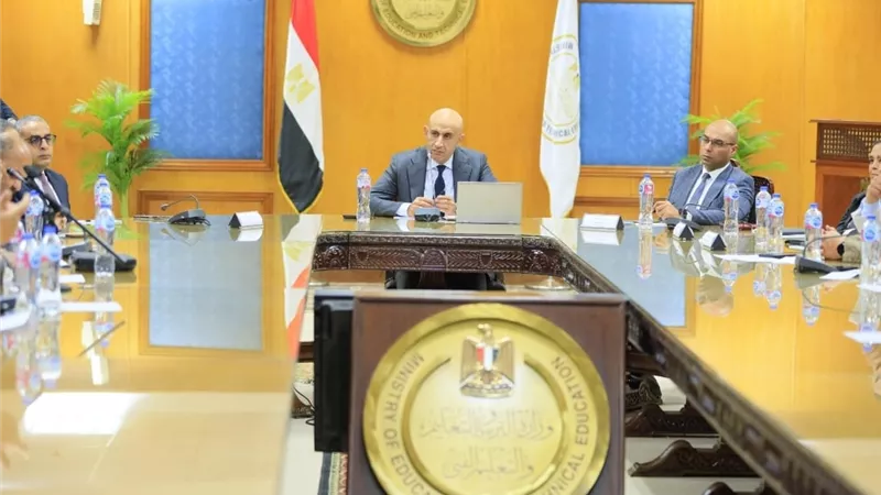وزير التعليم: تغيير المسارات متاح في البكالوريا المصرية بدون دور ثان