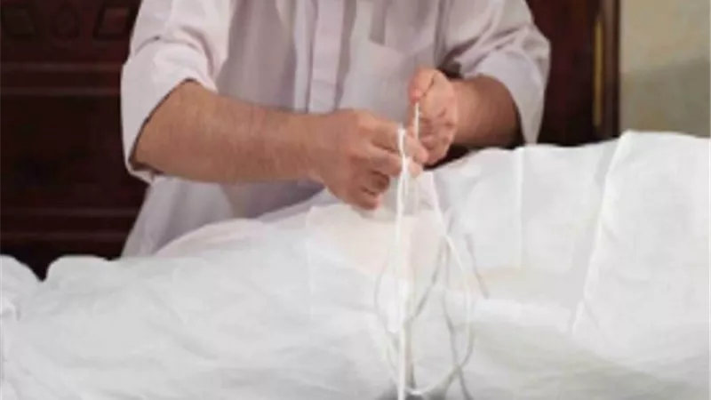 دار الإفتاء تجيب.. حكم التسبب في جرح الميت عن طريق الخطأ