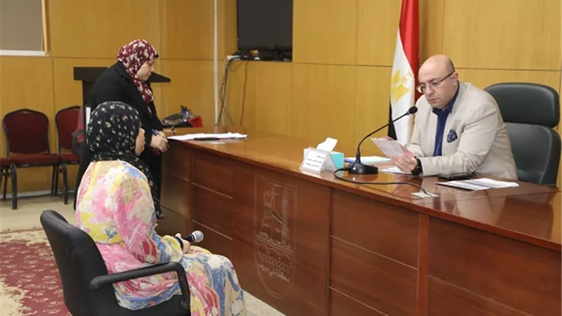 محافظ بني سويف يستجيب لمطالب المواطنين