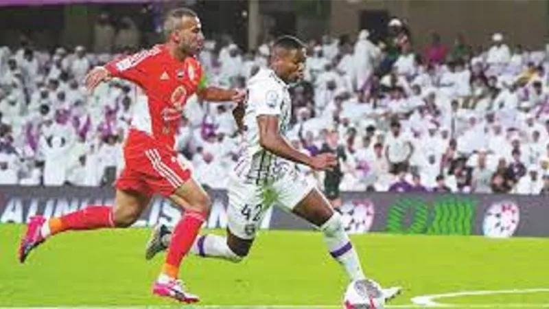 عجمان يُنهي الشوط الأول بثنائية أمام العين بالدوري الإماراتي
