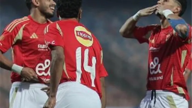الأهلي يفتتح التسجيل أمام الجونة بهدف