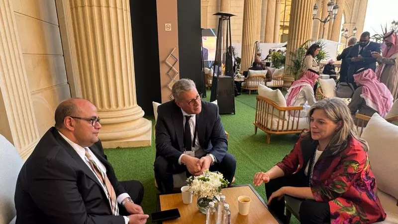 بدوي يشيد بالدور المهم لشركات الطاقة الأمريكية فى قطاع البترول المصرى