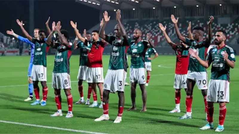 الاتفاق يكتسح ضمك بثلاثية فى الدورى السعودى