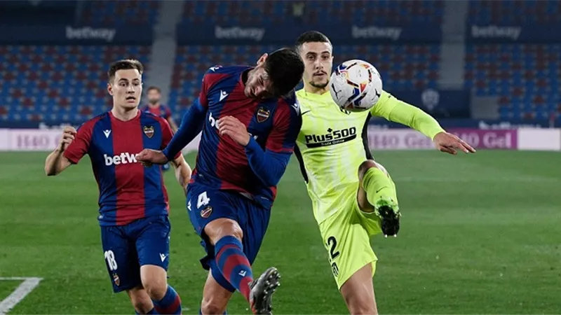 فرانسيسكو يكشف هوية الفريق الوحيد القادر على هزيمة أتليتكو مدريد