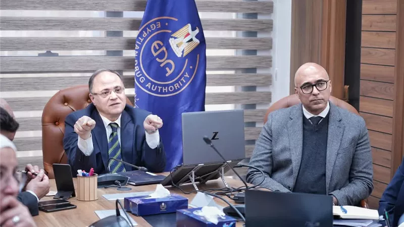 رئيس هيئة الدواء يبحث تنسيق الجهود المشتركة مع سفير مصر لدى تركيا