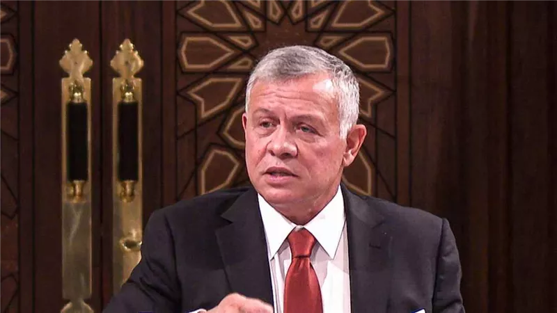 ملك الأردن: ندعو العالم لمضاعفة الجهود للتخفيف من مأساة حرب غزة