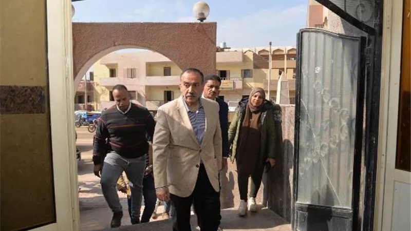 جولة تفقدية لمحافظ أسيوط بالمركز التكنولوجي في أبنوب
