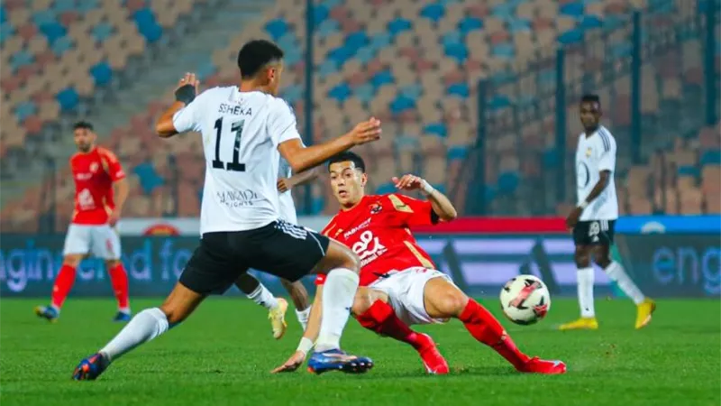 طبيب الأهلي يكشف موقف إمام عاشور من المشاركة أمام أورلاندو