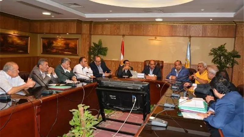 محافظ الغربية: تنسيق كثافة فصول التعليم بحضور نواب المحافظة بما يحقق صالح العملية التعليمية