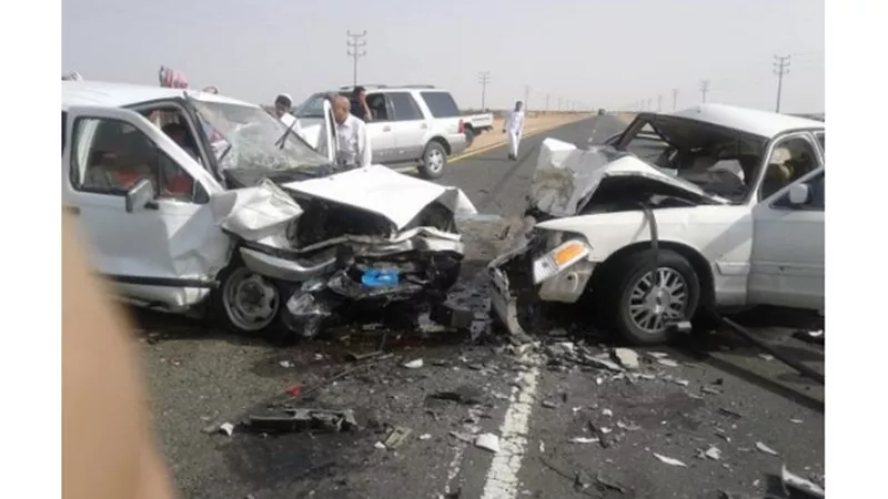 مصرع اثنين وإصابة 9 فى حادث سير بالطريق الزراعى