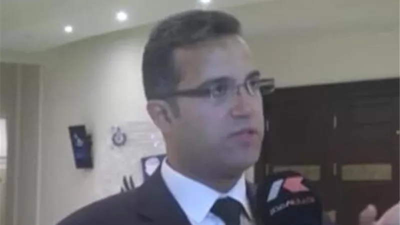 الجامعة البريطانية تهنأ الدكتور 