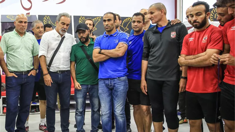 عبدالحفيظ: تكريم لاسارتي تقليد اعتاد عليه الأهلي