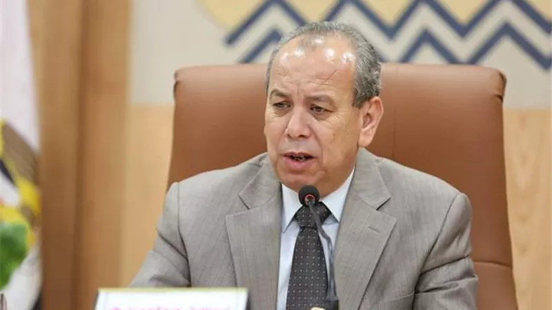 محافظ كفرالشيخ: إنهاء مشكلة مدرسة الشطوط الثانوية ببيلا