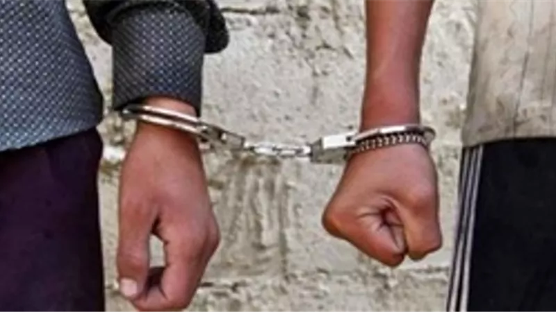 ضبط عاطلين وبحوزتهما سيارة مسروقة فى حلوان
