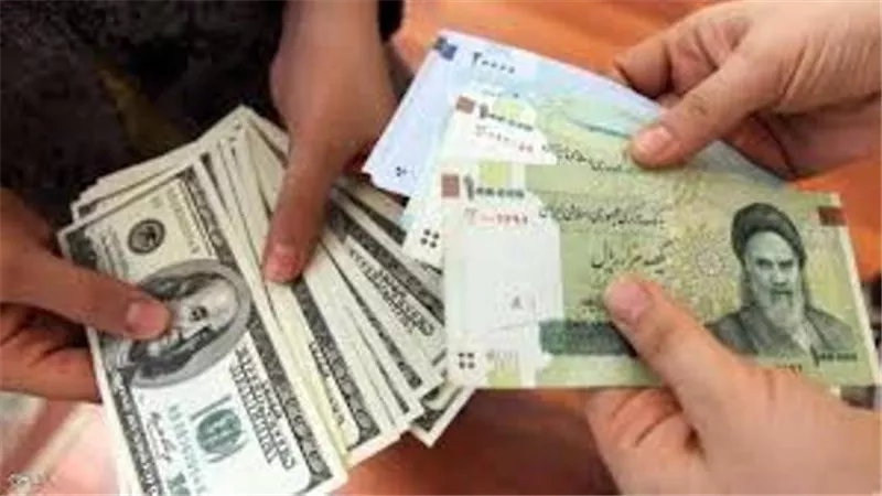 تعثر الريال الإيراني يحفز روحانى لحذف 4 أصفار من قيمته عملة الدولة