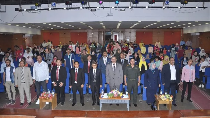 سكرتير عام أسيوط يشهد فعاليات اليوم الثقافي المصري الإندونيسي بقصر الثقافة