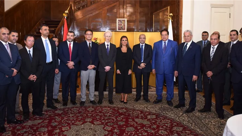 الاستثمار: مؤتمر 