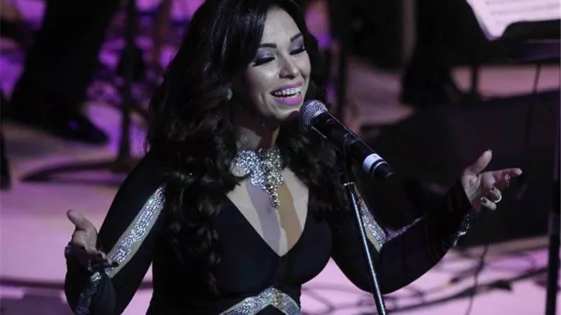 مروة ناجى فى اوبرا الاسكندرية ونسمة عبد العزيز بدمنهور