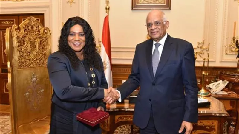 د. علي عبدالعال يستقبل رئيسة برلمان توجو