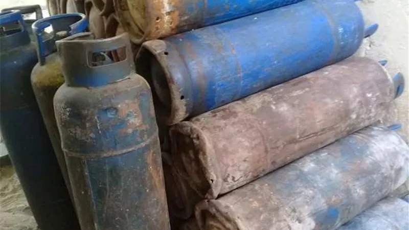 ضبط اسطوانات غازتجارية مدعمة قبل ترويجها في السوق السوداء بالإسماعيلية