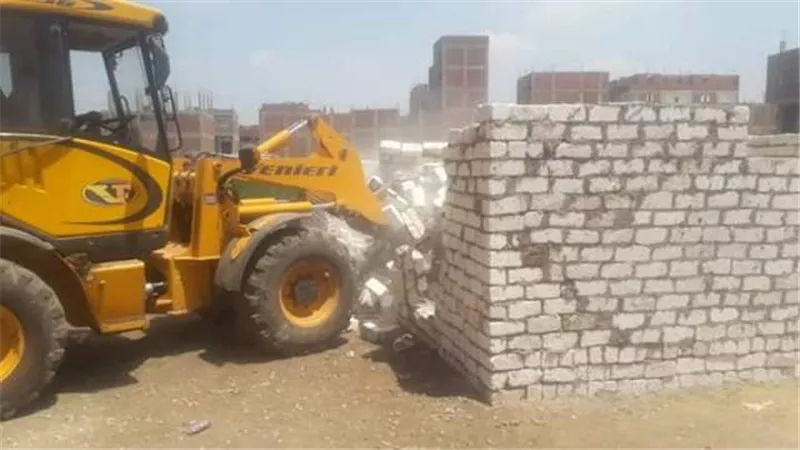 ازالة 5 حالات بناء مخالفة بالقناطر الخيرية