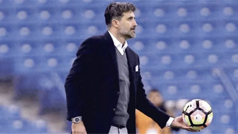 عرض اهلاوى بـ 1.5 مليون يورو لزوران ماميتش لتدريب المارد الاحمر