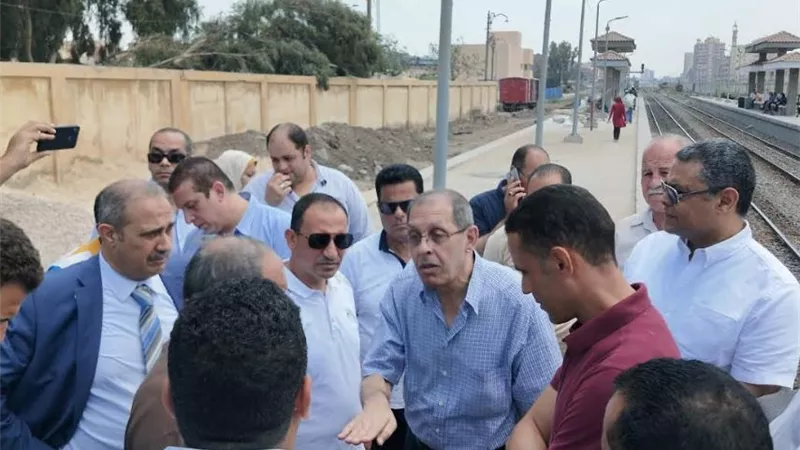 لجنة النقل والمواصلات بمجلس النواب ونقابة المهندسين بالبحيرة تتفقد محطة قطار دمنهور