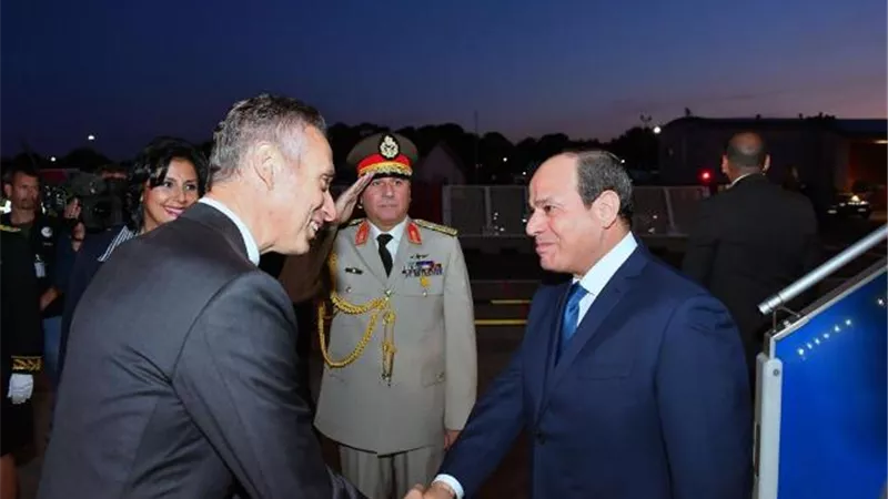 الرئيس السيسي يصل بياريتز للمشاركة في قمة مجموعة الدول السبع.. فيديو