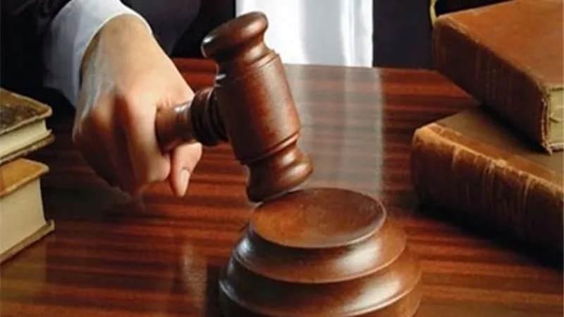 إعادة محاكمة 6 متهمين في قضية 