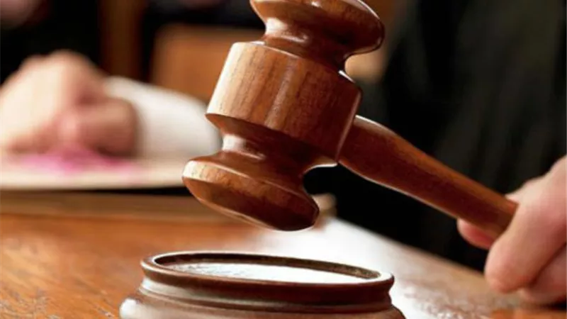 بعد ساعات .. محاكمة المتهمين بقتل سائق لسرقة سيارته فى حلوان