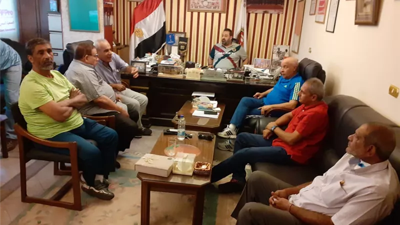 نبذ العنف والتعصب شعارجمعية اللاعبين المحترقين
