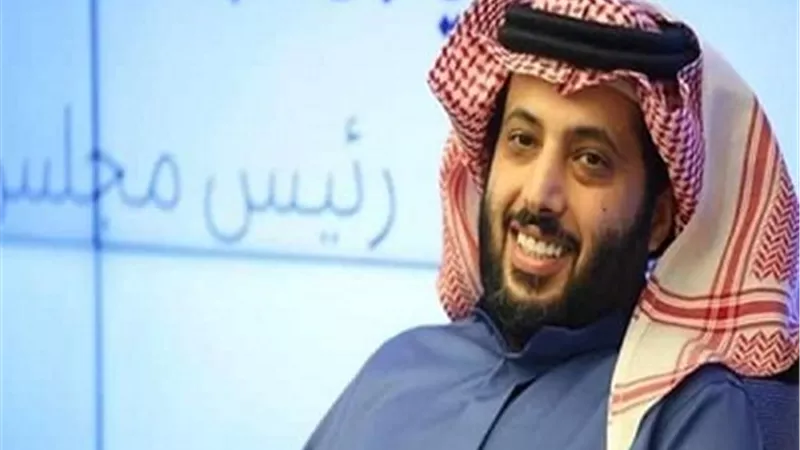مصري يفوز بجائزة تركي آل الشيخ الأولى