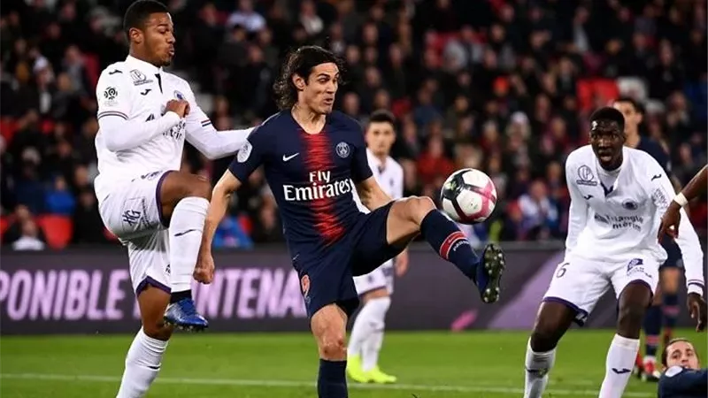 باريس سان جيرمان يواجه تولوز فى الدورى الفرنسى الليلة