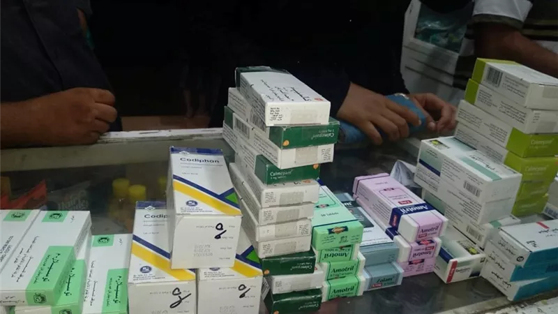 ضبط أدوية مخدرة منتهية الصلاحية في ديرب نجم