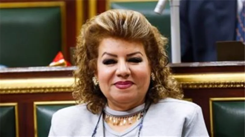 طلب إحاطة بالبرلمان لحظر تداول السجائر الالكترونية بمصر
