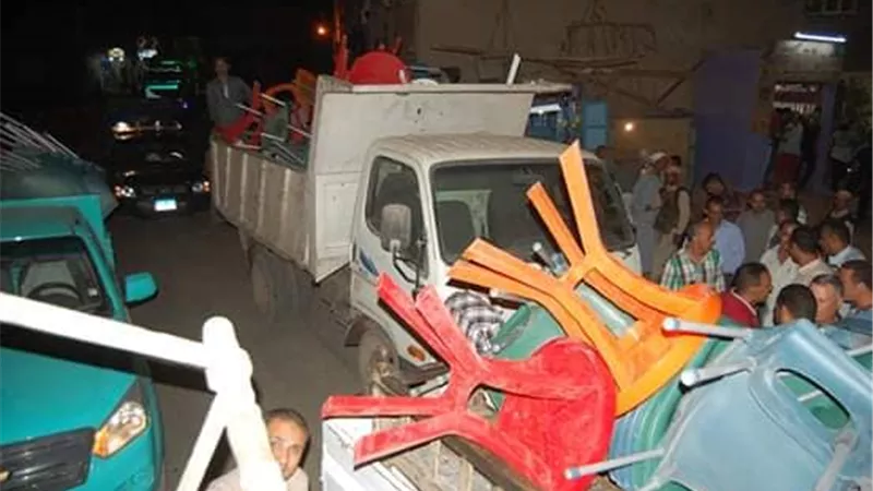 تحرير 46 محضر إشغال في سوهاج.. صور