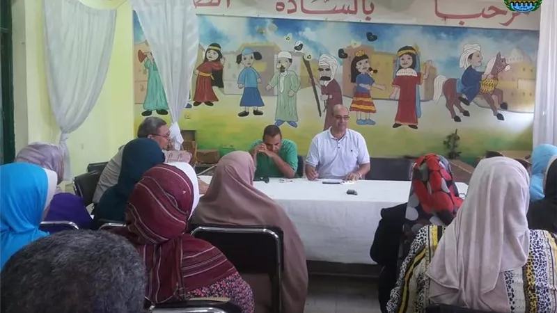 مدير تعليم غرب شبرا يلتقي مديري المراحل وموجهي المواد استعدادا للعام الدراسي الجديد