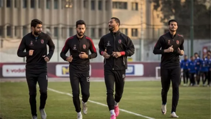 حارس مرمى الأهلى يتمسك بالرحيل