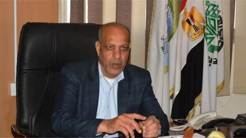دمياط .. مهلة أسبوع لإزالة تعديات المحلات على الأرصفة