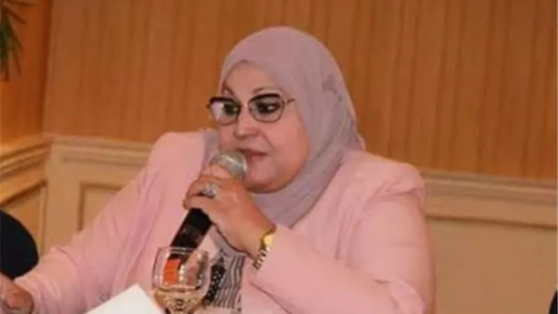 عبلة بكري رئيسا للجنة المراة بحزب الوفد باسيوط