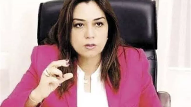 محافظ دمياط تؤكد دعم أجهزة الدولة لصناعة الأثاث بالمحافظة