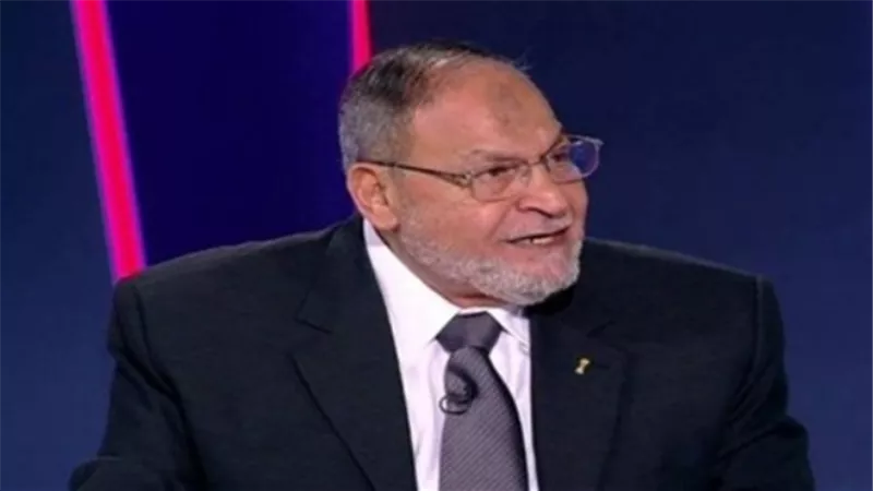 مدرب الأهلي الجديد.. في القاهرة خلال ساعات
