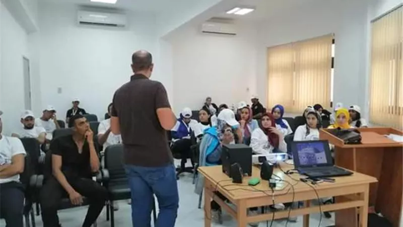 82 طالباً امتحنوا القدرات بالكلية الصينية للتكنولوجيا التطبيقية