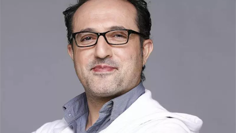 شريف مدكور يكشف كواليس علاجه من السرطان في 