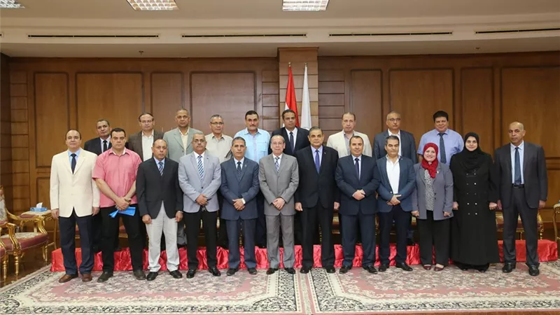 محافظ كفرالشيخ يشارك باجتماع مجلس الجامعة الأول برئاسة 