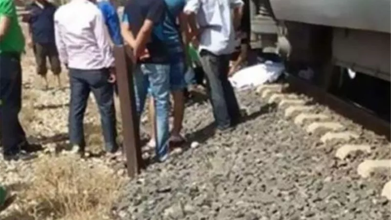 مصرع شاب أسفل عحلات قطار في الدقهلية