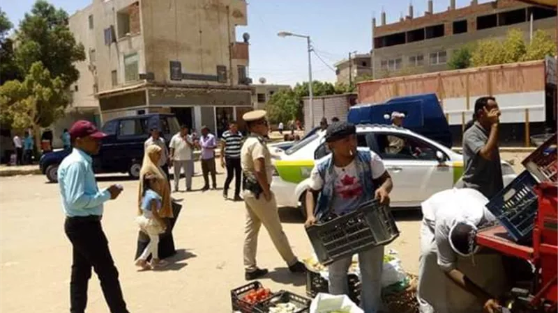 حملة مكبرة لإزالة الاشغالات والتعديات بالوادى الجديد صور