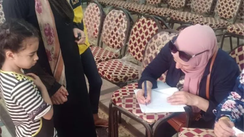 مستقبل وطن بالاسماعيلية يبدأ القافلة الطبية الـ٥١